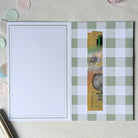 Keepsake baby shower gender neutral green card for giving money or voucher with cash in the gift pocket