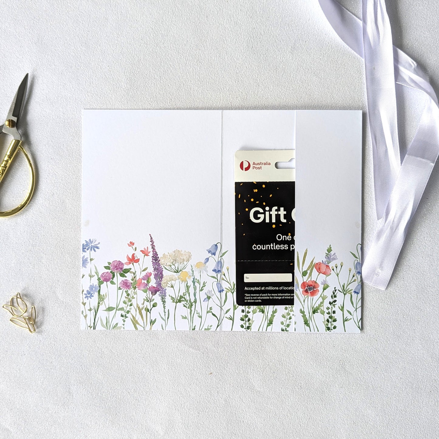 Print at Home Floral Greeting Card with optional pocket for the gift card or gift voucher